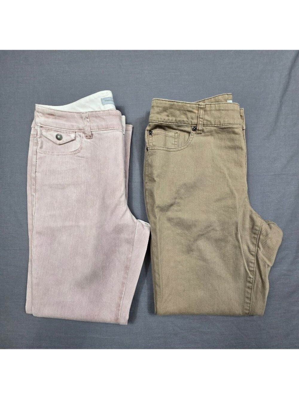 Chicos Platinum Denim Size 1 Medium Straight Leg Light Pink Beige Stretch Jeans